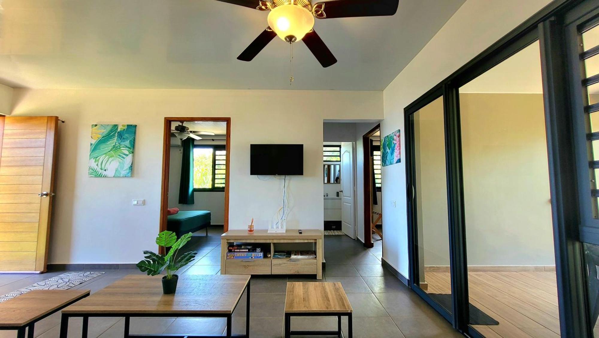 Teahupo'O Lodge, Fare Raepu'U, L'Aventure Du Bout De L'Ile En Famille Ou Entre Amis Teahupoo Exterior foto